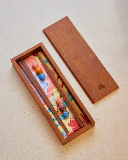 Le Bajo Chopsticks Set Box