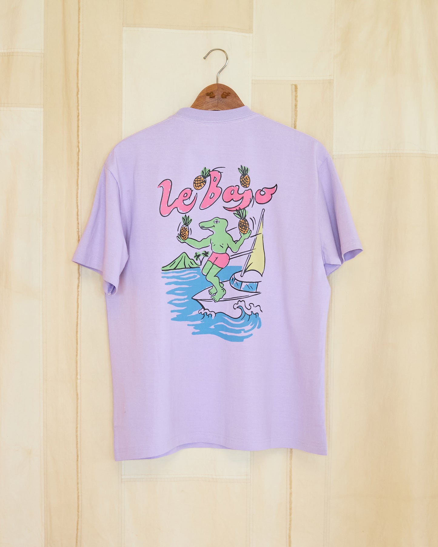Mr. Bajo Surfing In Lavender