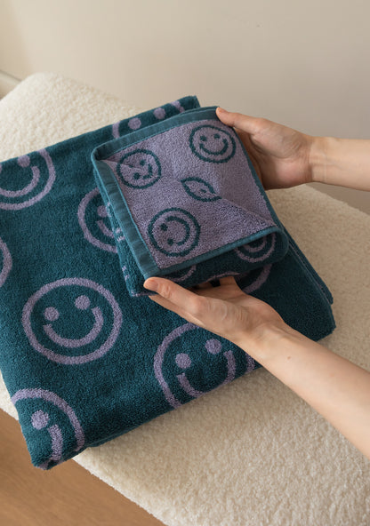 Smiley Most Bath Towel