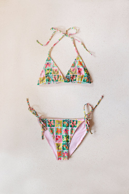 Bikini Kotak Bunga Set